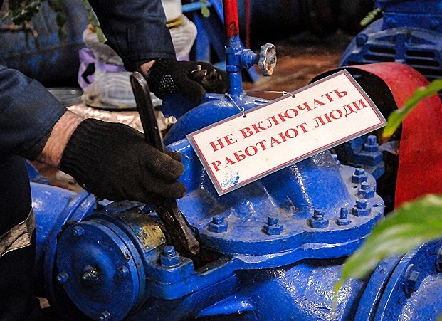 Два города Ростовской области остались без водоснабжения из-за аварии
