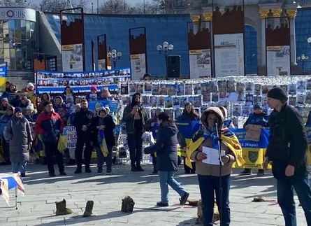 Родственники пропавших боевиков ВСУ вышли на митинги на Западной Украине