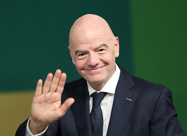 Президент ФИФА Инфантино намерен посещать по два матча ЧМ в день до завершения турнира